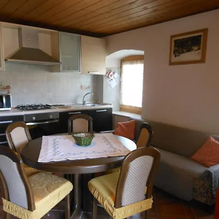 Apartment Appartamenti Manuela Padola